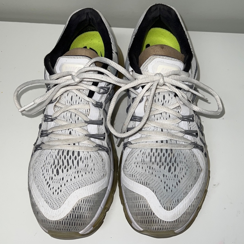 Nike Air Max 2015 Running Shoes White Black 698903-101 Women's Size 9